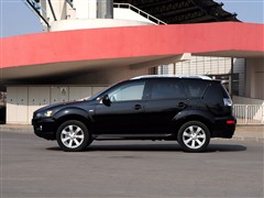  () OUTLANDER EX 2010  2.0 ˶