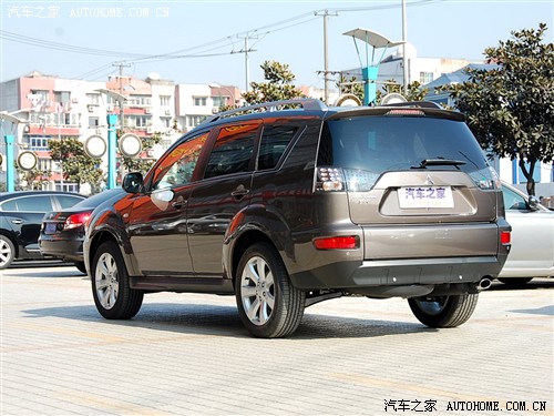 ֮  OUTLANDER EX 2010  2.0 ˶