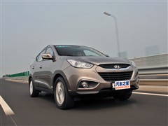 ִ ִ ִix35 2010 캽 2.4GLS 4WD AT