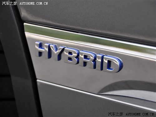  () ; 2011 3.0TSI V6 Hybrid
