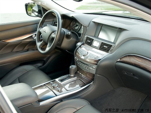 Ӣ Ӣ ӢMϵ 2011 M37