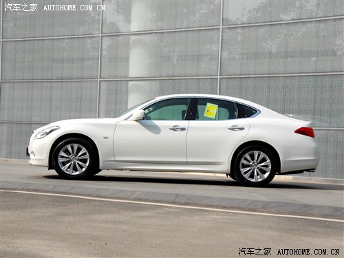Ӣ Ӣ ӢMϵ 2011 M37