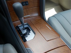    2010 240g 