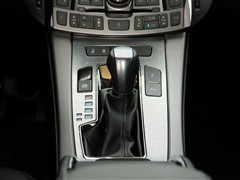  ͨñ Խ 2010 2.0TŰ