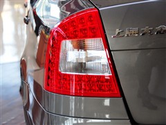 ֮ Ϻ˹´  2010 1.6L ֶ°