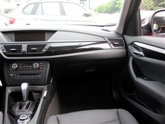  () X1 2010 sDrive18i
