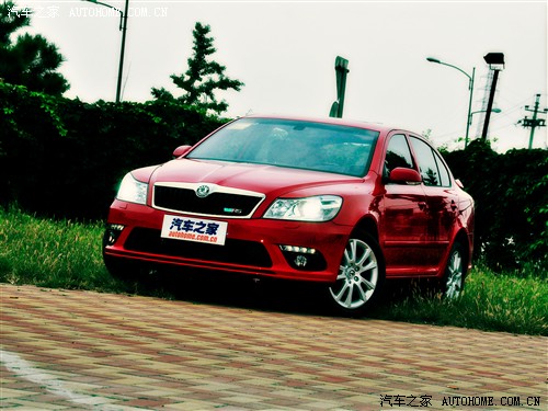 ֮ Ϻ˹´  2010 2.0T RS