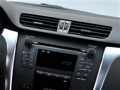 ľ ľ()  2010 2.4L