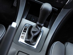 ľ ľ()  2010 2.4L