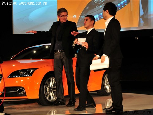 µ µ() µTT 2011 TTS Coupe 2.0 TFSI quattro