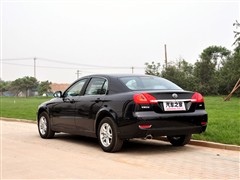 ֮ л л 2011 1.6 MT