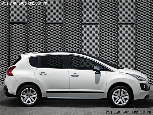  () 3008 2012 HYbrid4
