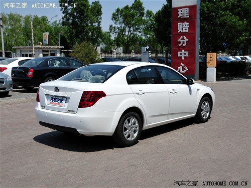 ֮ һ B50 2011 1.6L AT