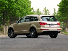֮ µ() µQ7 2011 3.0 TFSI ר(245kW)