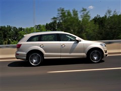 ֮ µ() µQ7 2011 3.0 TFSI ר(245kW)