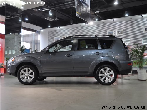 ֮ () OUTLANDER EX 2011  2.4 ʱа
