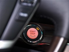 ղ ղ  2011  2.5L XV VIP а