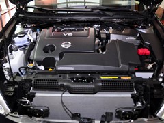 ղ ղ  2011  2.5L XV VIP а