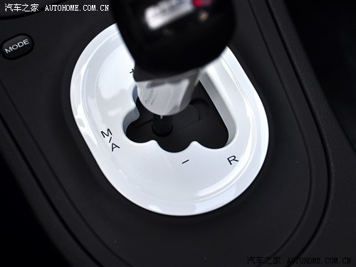 ֮ Ϻ MG3 2011 1.5L ԶӢ
