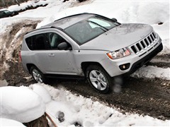 Jeep () ָ 2011 