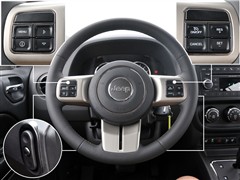 Jeep Jeep ָ 2011 2.4 