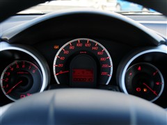   ɶ 2011 1.5AT