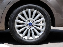   ɵŷ-ʤ 2011 2.0 GTDi240 
