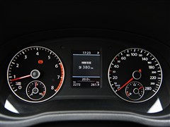  Ϻ  2011 2.0TSI DSG