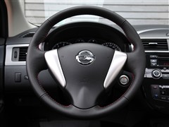 ղ ղ  2011 1.6T M-CVT¿