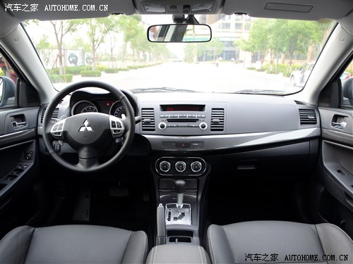 ֮   2011 2.0L Ű콢CVT
